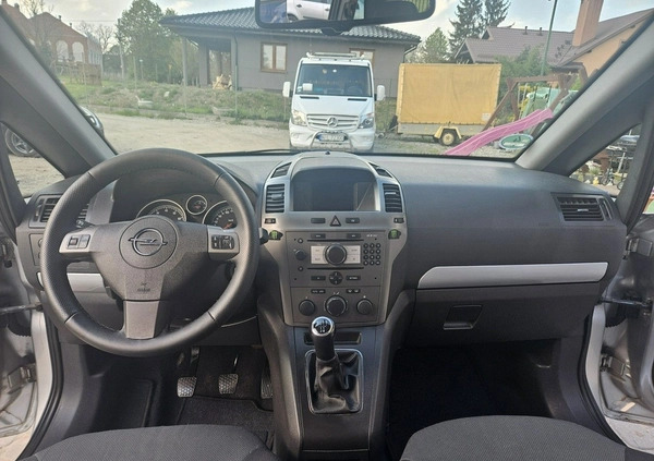 Opel Zafira cena 18499 przebieg: 238000, rok produkcji 2008 z Szczytno małe 232